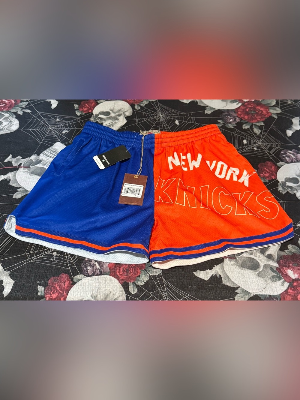 NWT MITCHELL AND NESS NBA NEW YORK KNICKS BIG FACE 5.0 MENS SHORTS SZ XL RARE